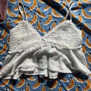 super cute cropped tank:)